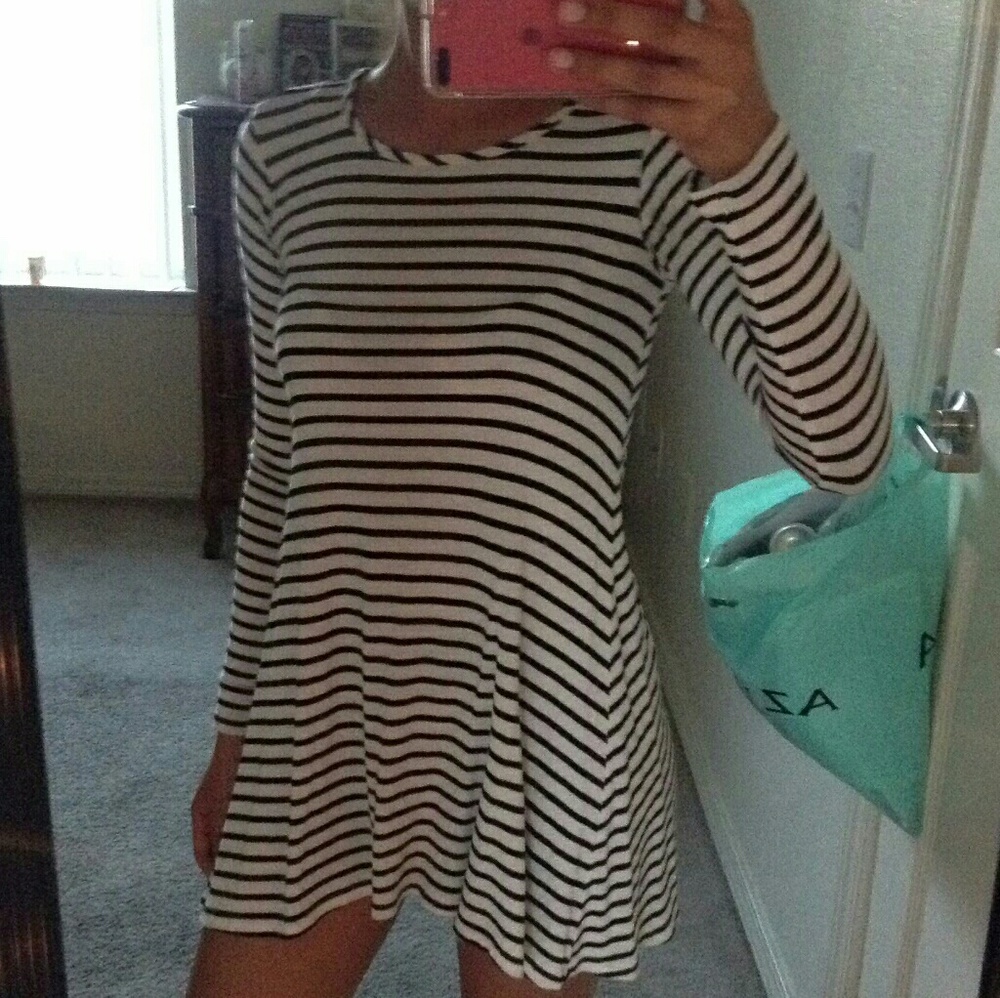 Dress white and black